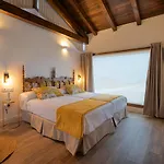 Rural La Sobreisla Hotel 3*