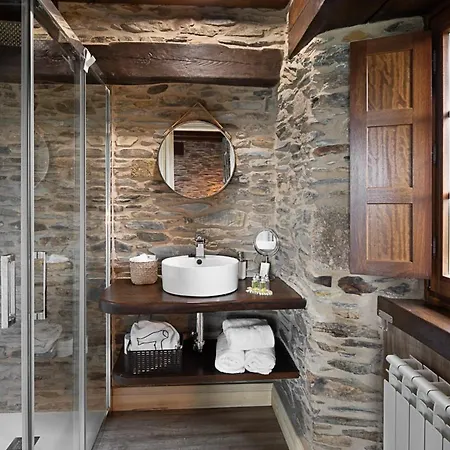 Rural La Sobreisla Hotel