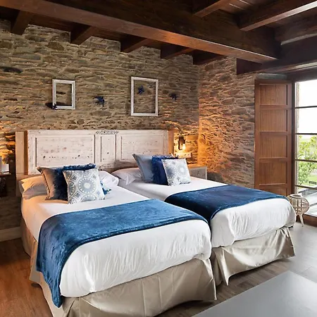 Rural La Sobreisla 3* Puerto de Vega